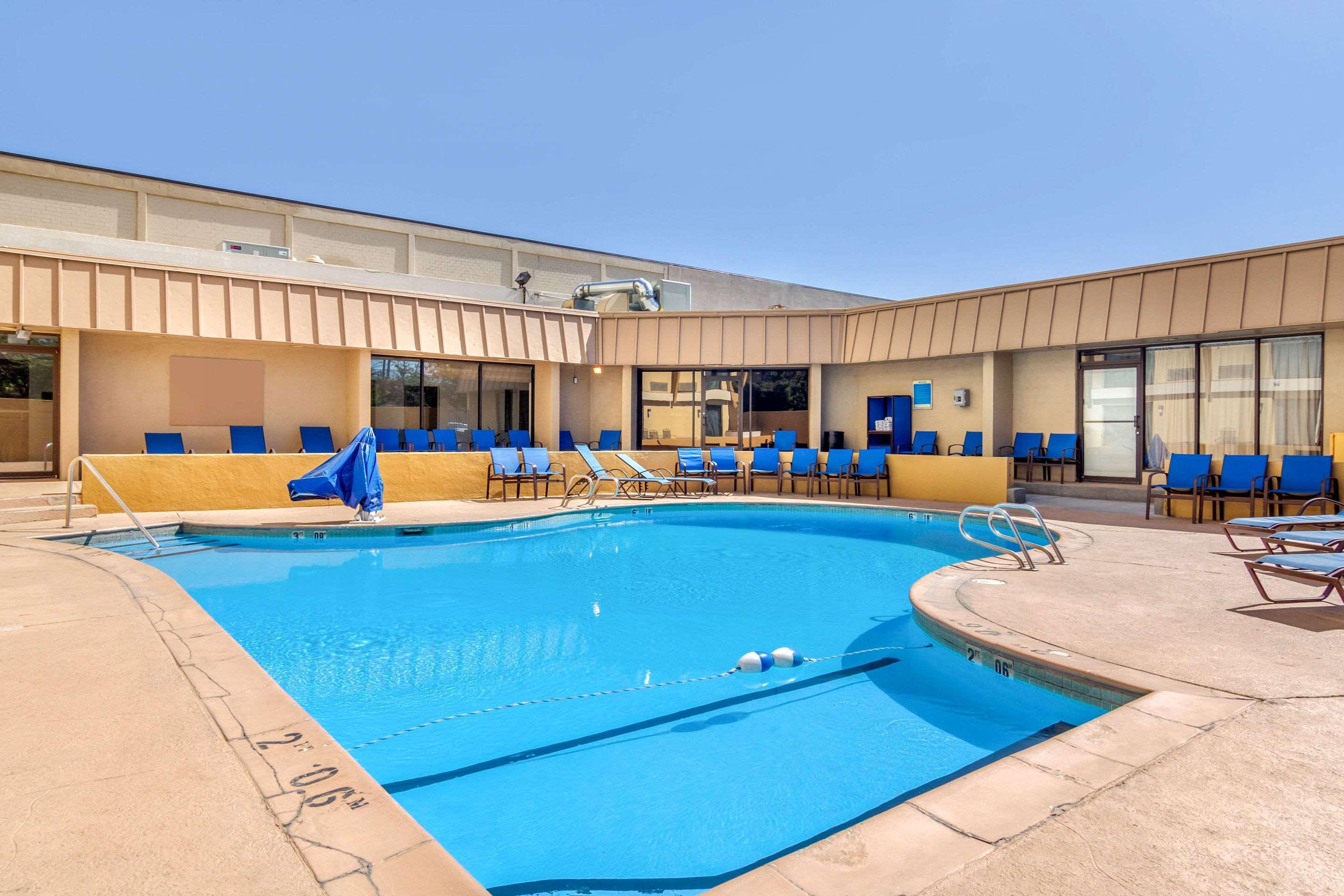 Central Inn Hotel DEN