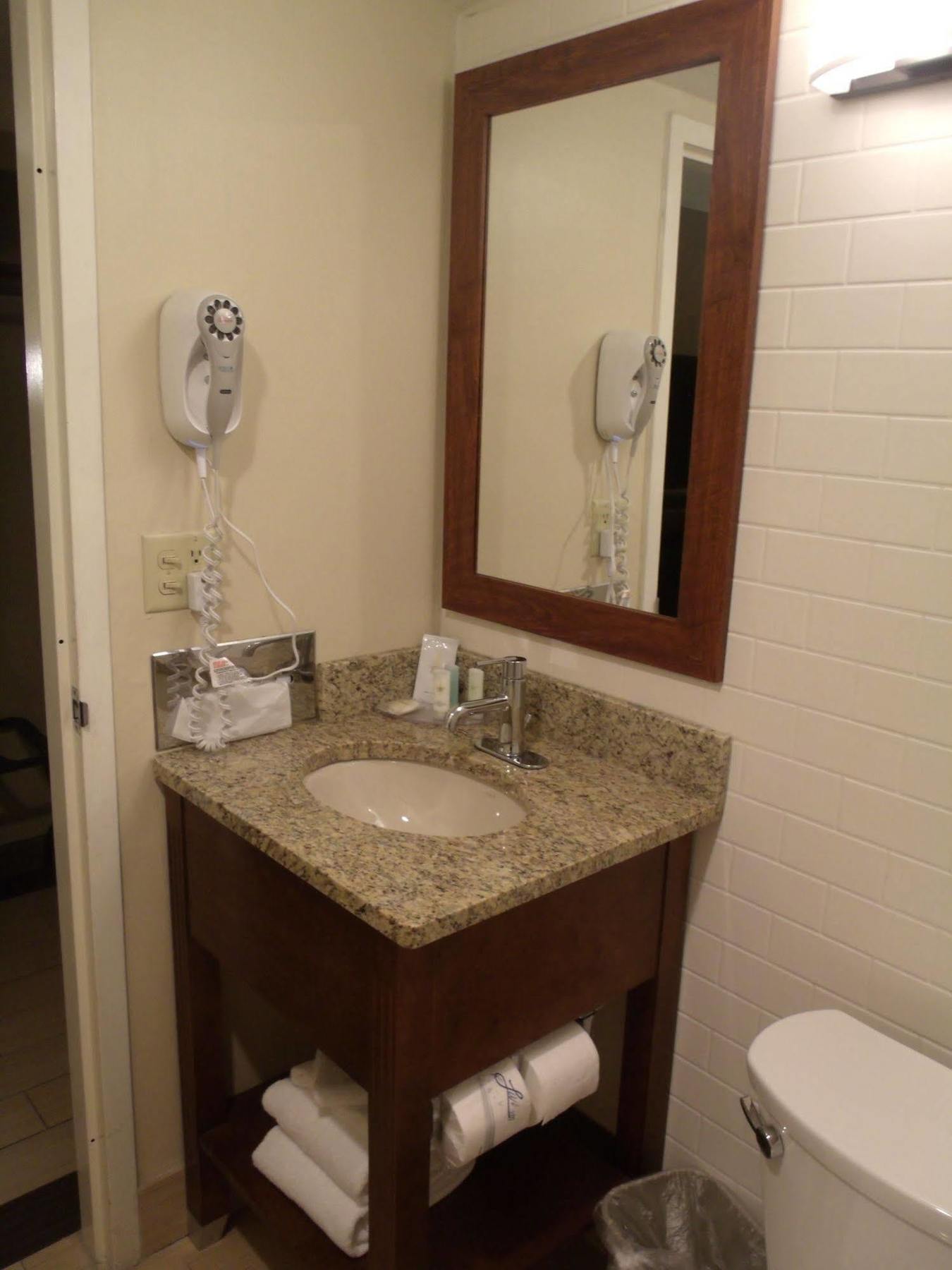 Express - North 3*