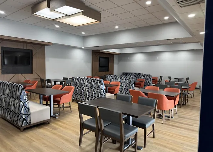 Holiday Inn Express Denver Central - North