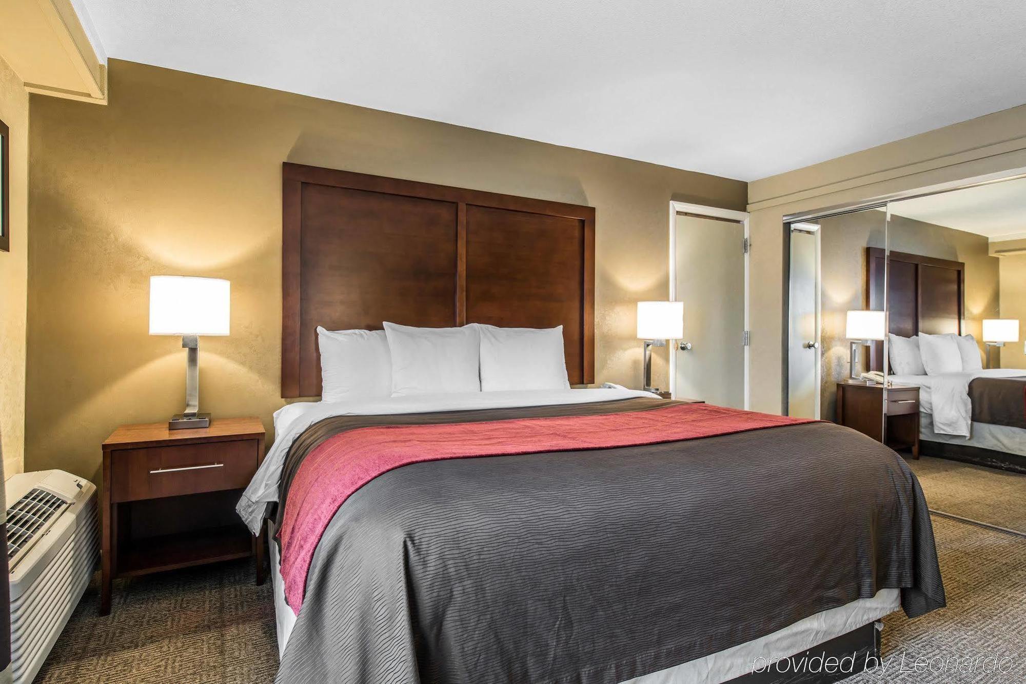 Express - North 3*